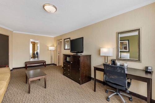 TV o dispositivi per l'intrattenimento presso Best Western Watertown/Fort Drum
