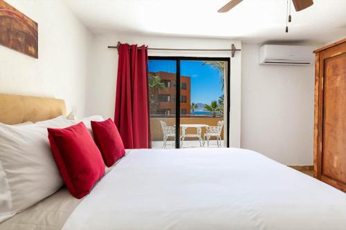 Postel nebo postele na pokoji v ubytování Casa De Los Sueos - Cabo Bello