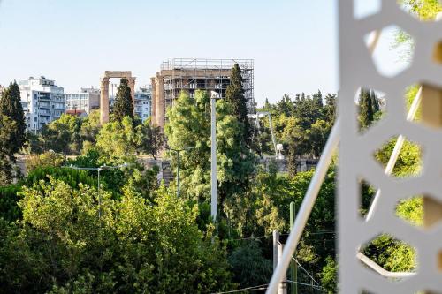 Central Athens Spacious Boho Retreat In Acropolis