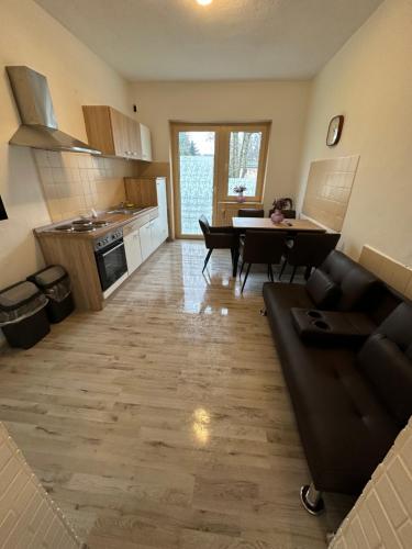 Dapur atau dapur kecil di Smile Apartment 4