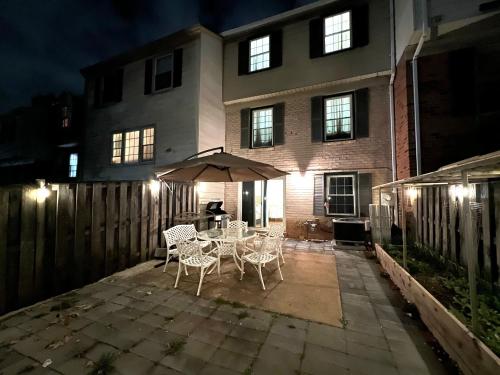 Fotografie z fotogalerie ubytování Cozy Master Room near Washington DC v destinaci Annandale