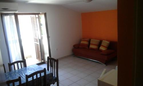 Apartments with parking space Biograd na Moru, Biograd - 24160