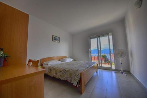 Apartments by the sea Viganj, Peljesac - 24189
