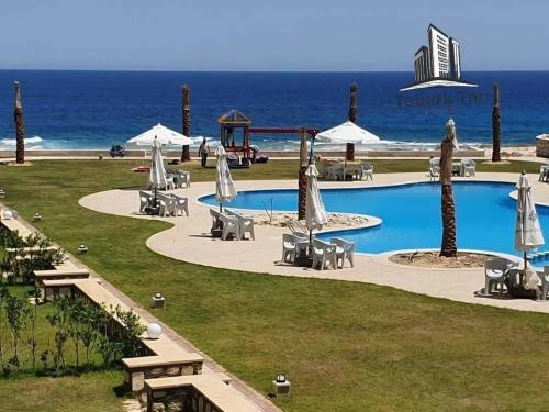 شاليه بإطلالة ساحرة للايجار مصيف بمطروح قرية لونج ايلند family" d13"