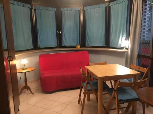 Posedenie v ubytovaní Appartamentino autonomo zona Gran Madre di Dio