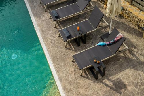 Επισκέπτες που μένουν στο Zaros Springs Villa Lithos
