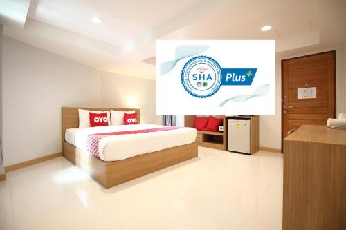 Katil atau katil-katil dalam bilik di Super OYO 483 Pannee Hotel Khaosan
