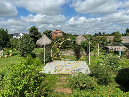 Vườn quanh Hương Sen Quán - Tây Ninh