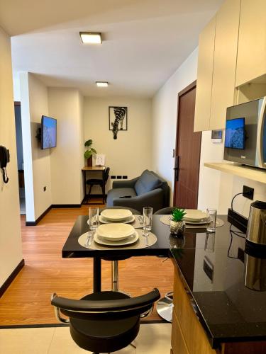 Η κουζίνα ή μικρή κουζίνα στο Moderno apartamento de 1 dormitorio con vista a la ciudad