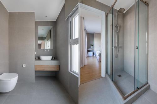 Monastiraki Living Flats by UPSTREET
