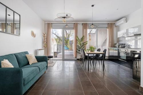 Charme de l'ancien, confort et terrasse, Caluire