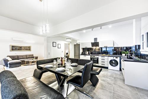 Chillout Luxury Apartments Corfu Aurora