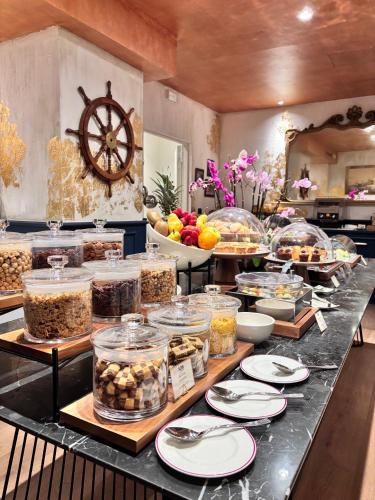 Mad på hotellet eller i nærheden