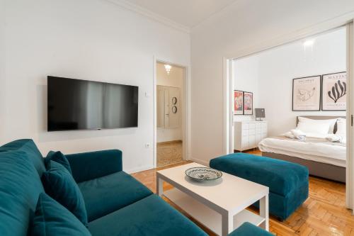 Elegant Pangrati, Athens Apartment Near Metro & Museums