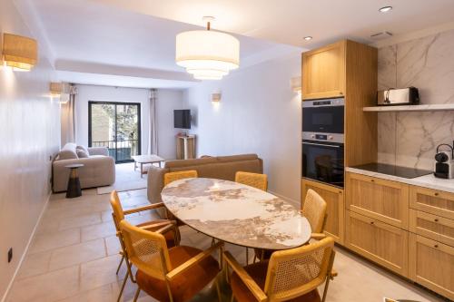 Appartement port de saint Tropez et place des Lices