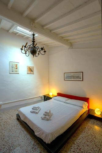 Lovely & Charming 1BR- 7 min walk by the Duomo