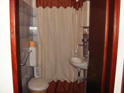 Ένα μπάνιο στο Apartment Alice