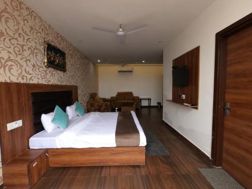 Gambar di galeri bagi Hotel Thames di Zirakpur