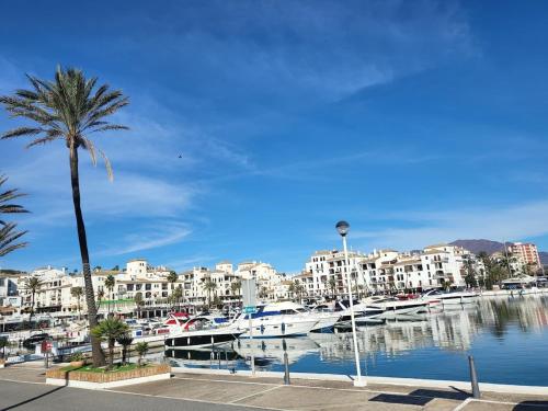 Pueblo Mexicano communal pool close to Marina and Beach