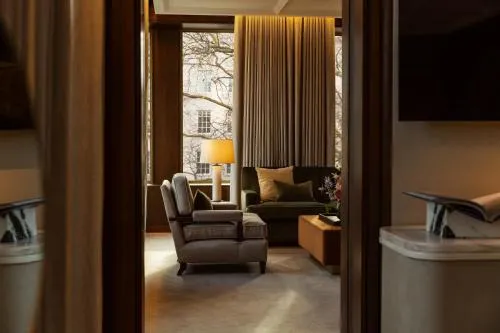 The Chancery Rosewood photo 35