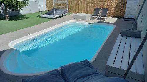 Lemon Tree boutique apartments - Private pool