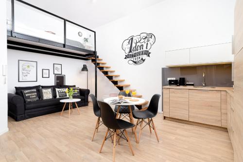 Dietla Studio with a mezzanine in the center of Kraków by Noclegi Renters