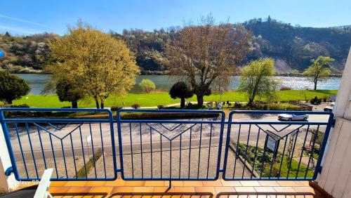 Foto dalla galleria di Ferienwohnung Moselblick a Kröv