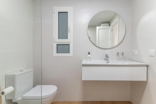 Home2Book Modern Studio in Las Palmas