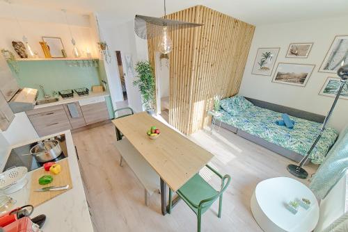 Photo de la galerie de l'établissement Le Globe Trotter, 8 pers, Gratte Ciel-Terrasse, à Villeurbanne