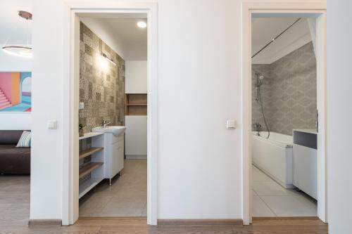 Fotografie z fotogalerie ubytování Class Residence Two - 2BR Suite v destinaci Voluntari