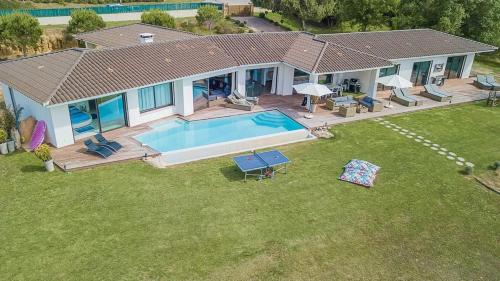 Villa avec vue imprenable sur la mer à Pietrosella - 270 m²