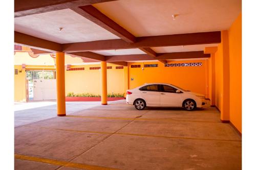 Photo de la galerie de l'établissement OYO Hotel La Playa, à Zihuatanejo