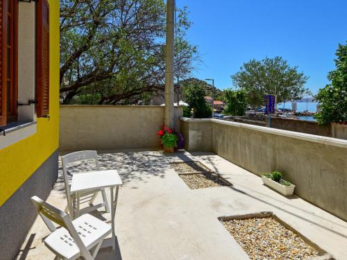 Apartment Val-2 by Interhome