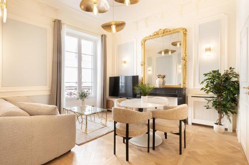 Pick A Flat's Apartments in Opéra- Rue Saint-George