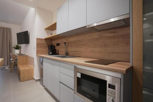 V Αpartments