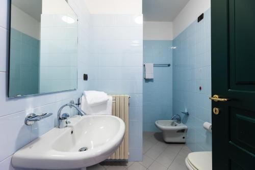 Koupelna v ubytování MAB - Maison des Artistes Bard