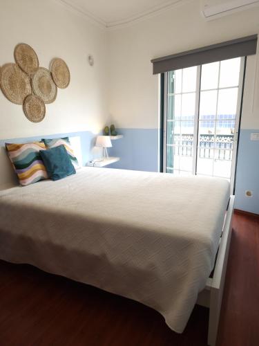 Vivenda das Conchas - Just 50 Meters from the Beach