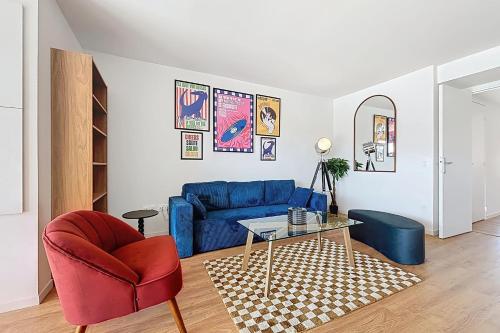 Large modern apartment with rooftop