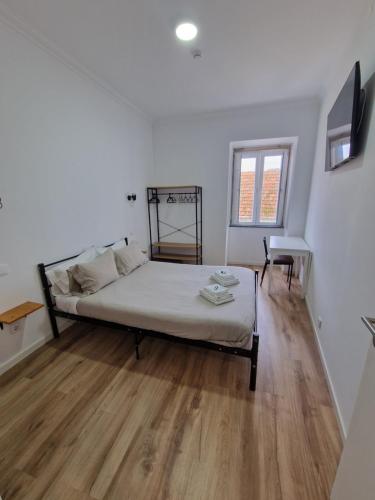 Wolley - Peniche GuestHouse
