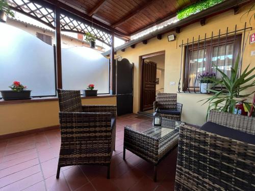 San Gaggio Apartment with Patio