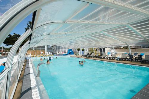 Camping Au Soir D'été