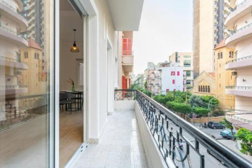 Μπαλκόνι ή βεράντα στο The Hall 2BR Gemmayze