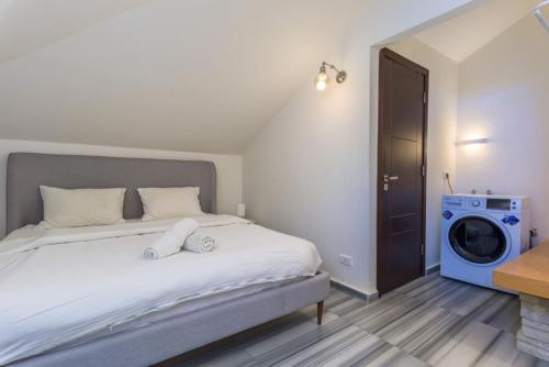 Duplex 3-BR with Port Viewにあるベッド