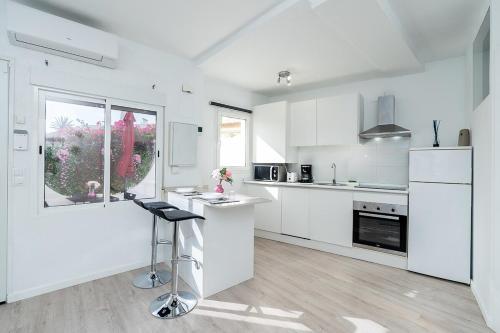 Cabopino Port Modern 2 Bedroom Apartment