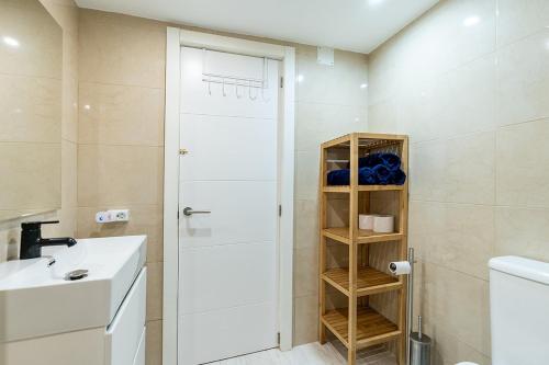Cabopino Port Modern 2 Bedroom Apartment