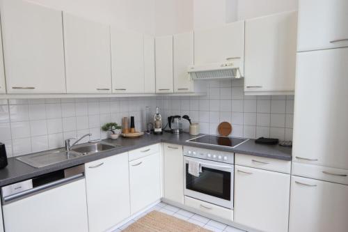 Wunderschöne Altbau-Stil Wohnung