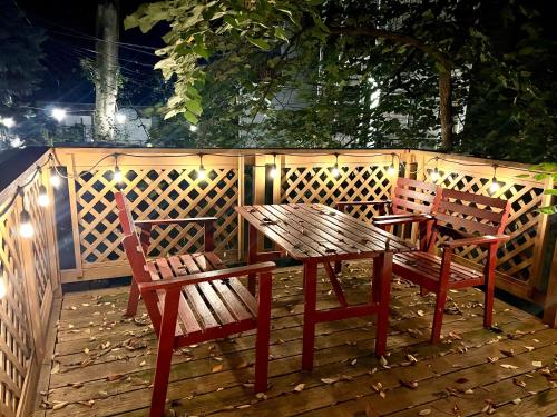 Patio nebo venkovní prostory v ubytování Cozy Private Room Fully Furnished in Boston