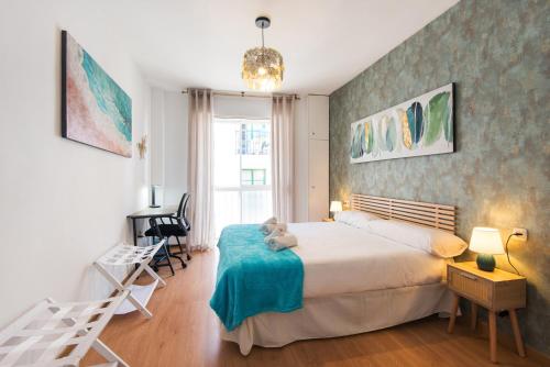 THE LIGHT CITY CENTER APARTMENT Vitamin Vacation