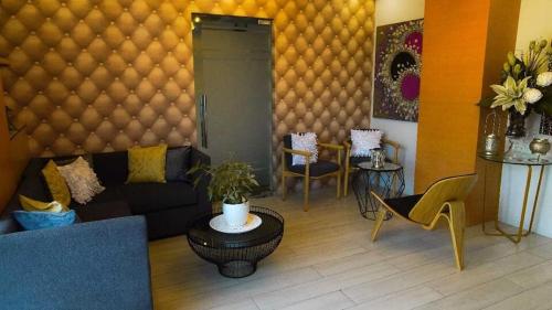 Gallery image of OYO 1030 Ai Hotel in Manila