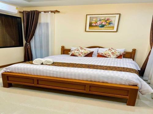 Gallery image of Capital O 75518 Baan Rose Resort Ao Luk in Ao Luk